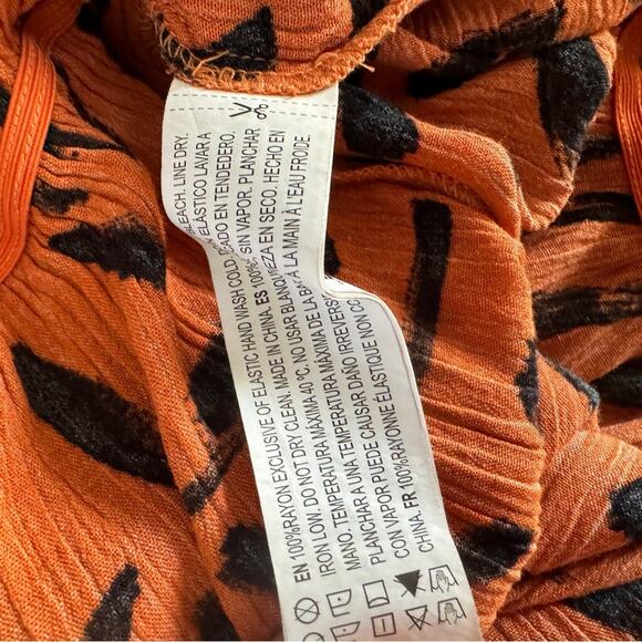 Forever 21 peplum tank - Picture 8 of 10